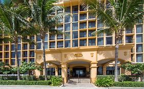 Wyndham Deerfield Beach Resort